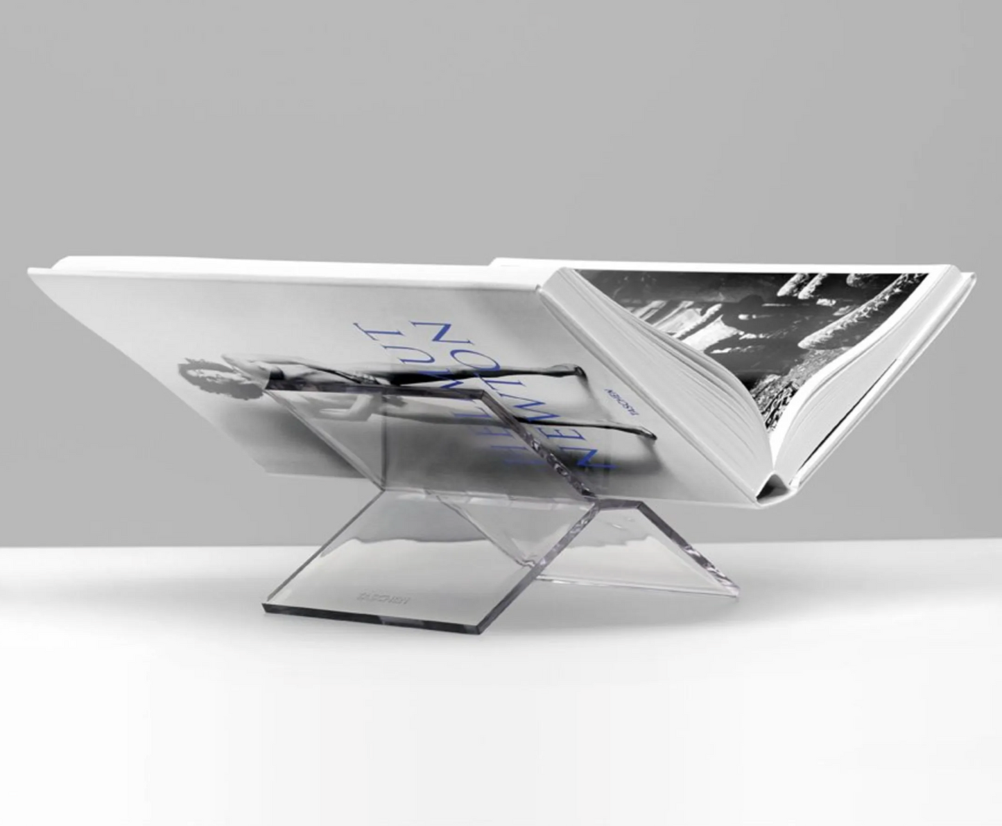 Taschen Bookstand